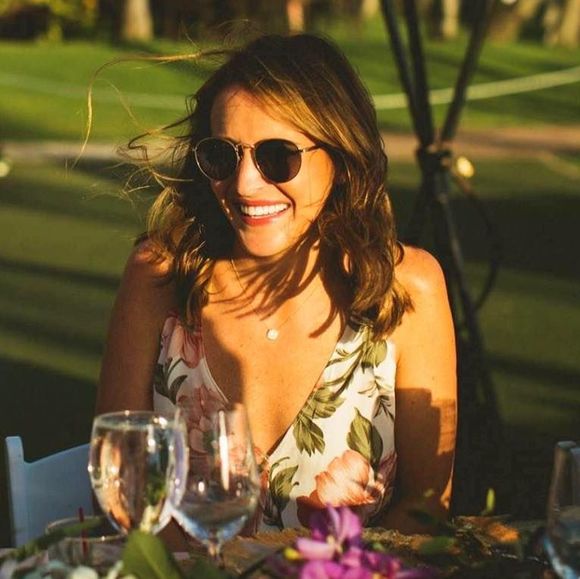 Meet your Posher, Julie - Picture 1 of 1